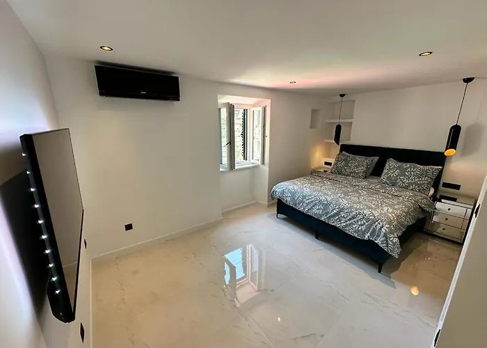 Madonna Luxury Pensionat 3*