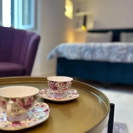 Гостьовий будинок Madonna Luxury Спліт